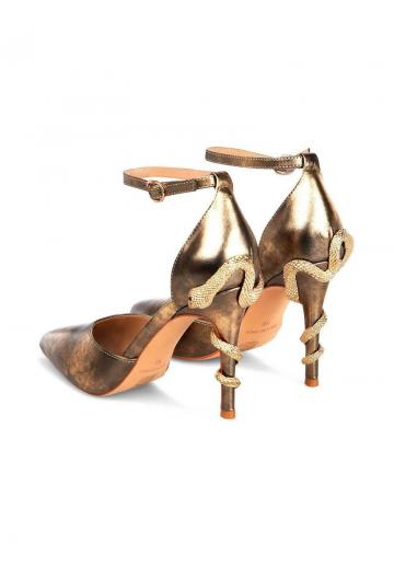 Туфли с ремешком