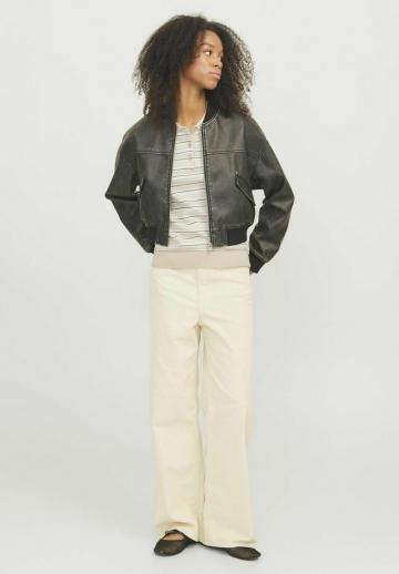 Пуловер с воротником поло