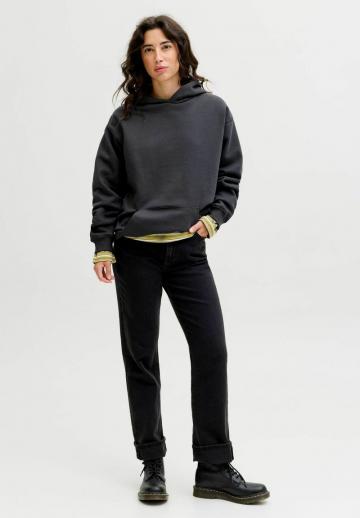 Пуловер с капюшоном