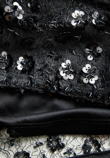 Топ на бретельках