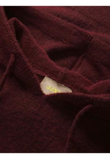 Пуловер с капюшоном