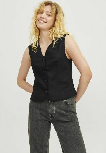 Джинсовая жилетка