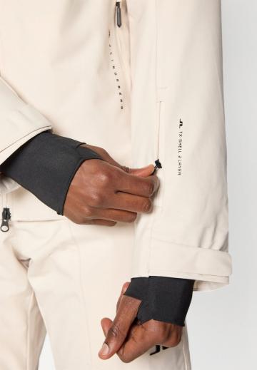 Сноубордическая куртка