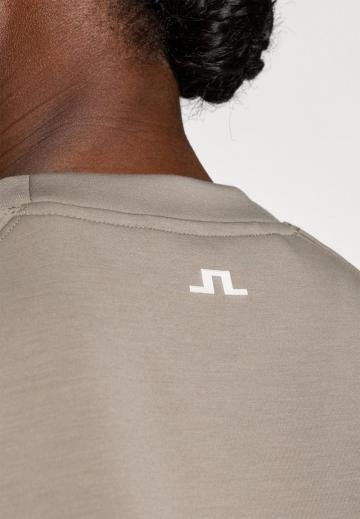 Спортивная толстовка