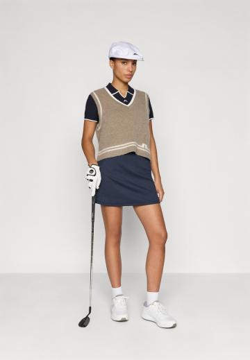 Пуловер без рукавов