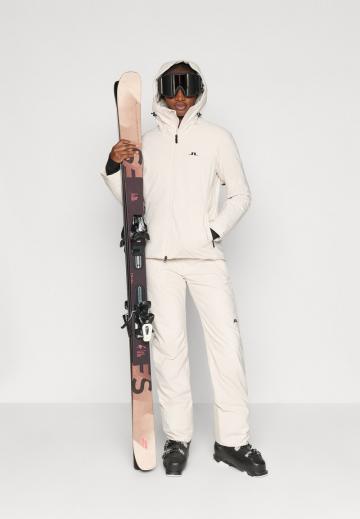 Спортивная куртка