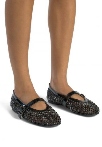 Гандбольные кроссовки