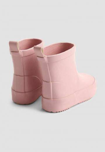 Резиновые сапоги