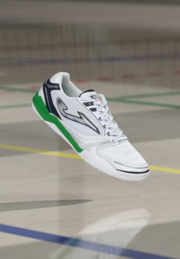 Футбольные бутсы