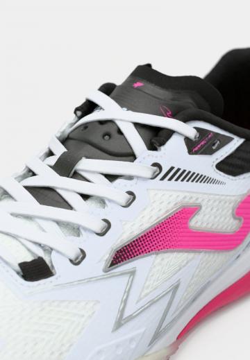 Футбольные бутсы