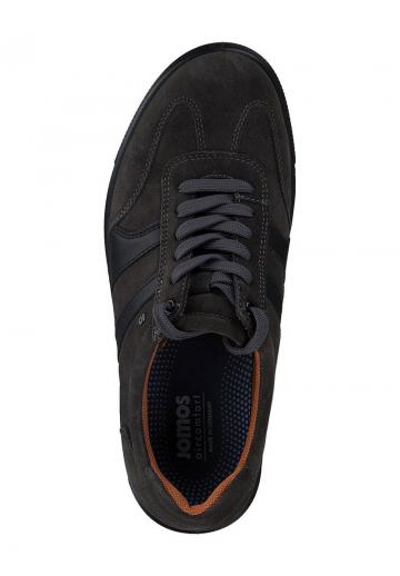 Ботинки на шнуровке