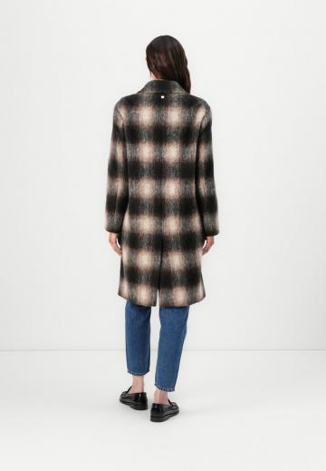 Шерстяное пальто