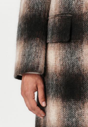 Шерстяное пальто