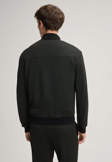 Куртка бомбер