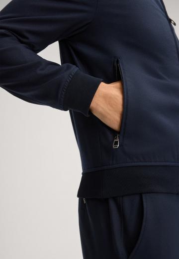 Куртка бомбер