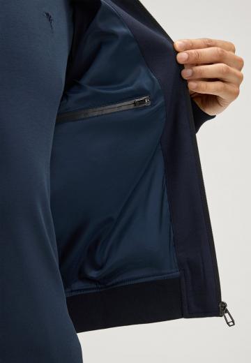 Куртка бомбер