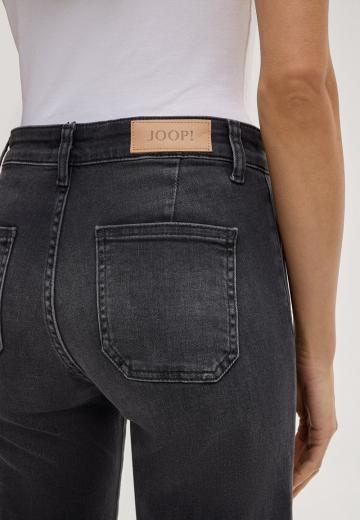 Клешеные брюки