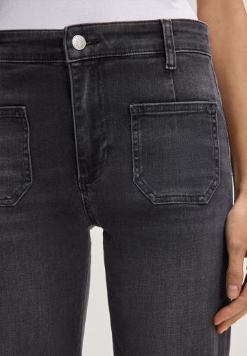 Клешеные брюки