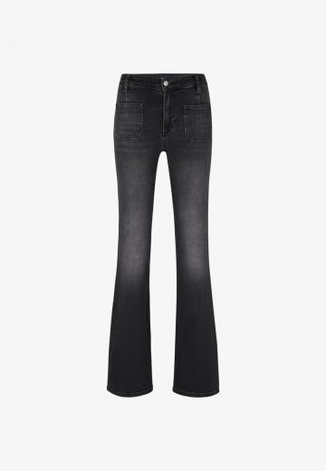 Клешеные брюки