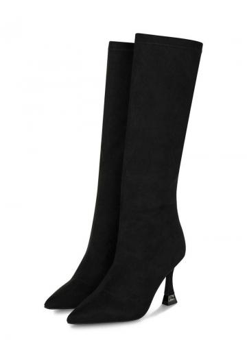 Высокие сапоги