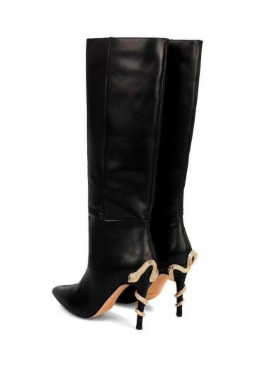 Высокие сапоги