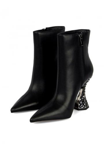 Полусапожки на высоком каблуке