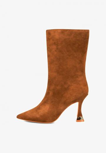 Полусапожки на высоком каблуке