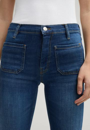 Клешеные брюки