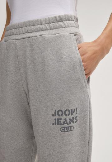 Спортивные штаны