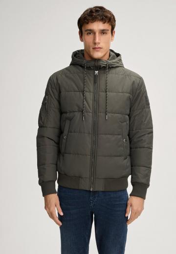 Зимняя куртка