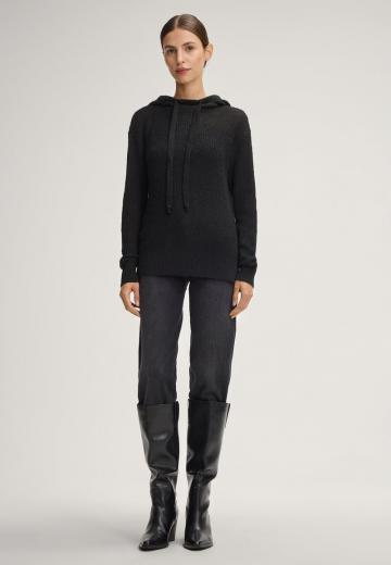 Пуловер с капюшоном