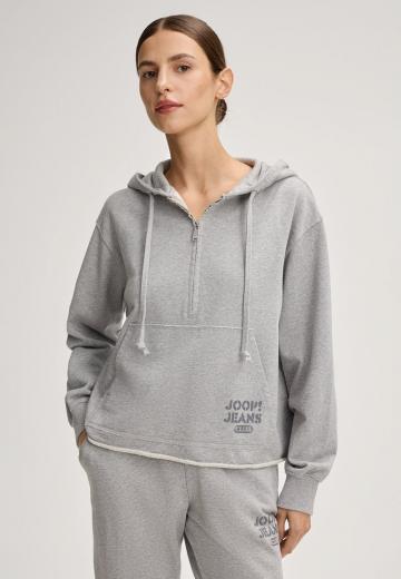 Пуловер с капюшоном