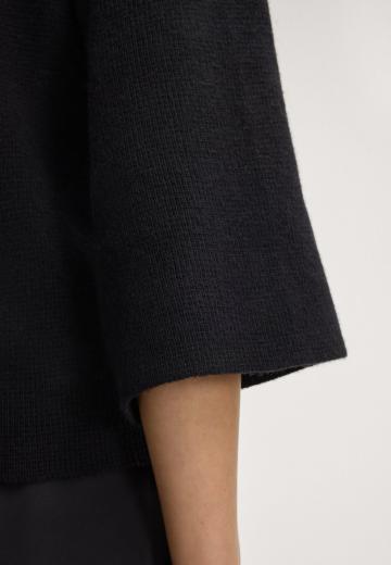 Пуловер с рукавом три четверти