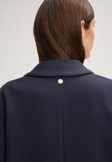 Короткое пальто