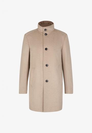 Короткое пальто