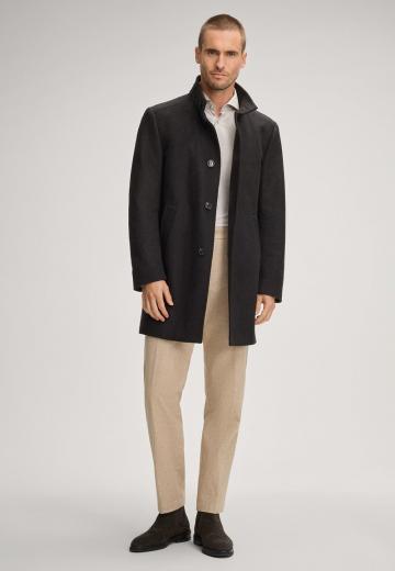 Короткое пальто