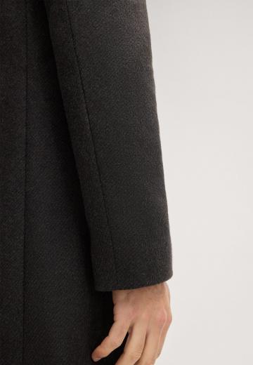 Короткое пальто