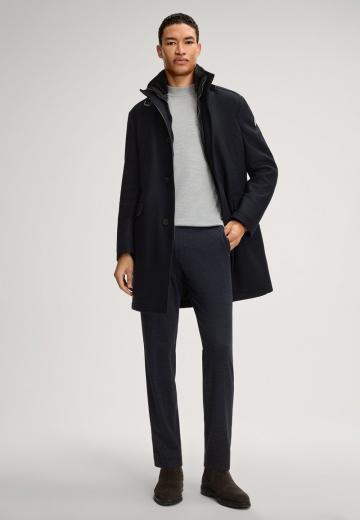 Короткое пальто