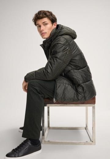 Зимняя куртка