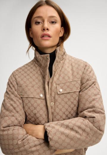 Зимняя куртка