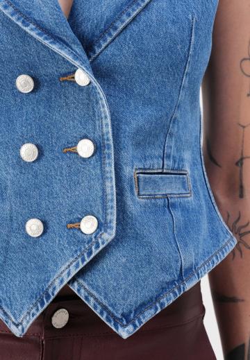 Джинсовая жилетка