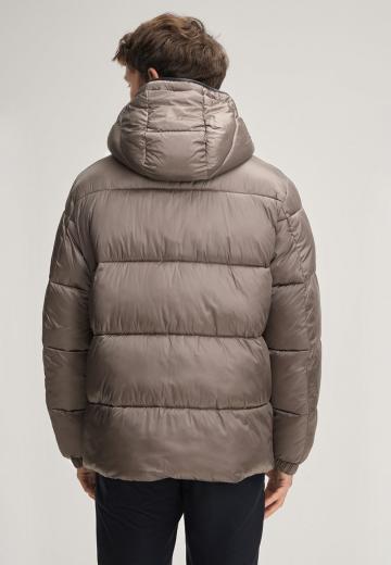 Зимняя куртка