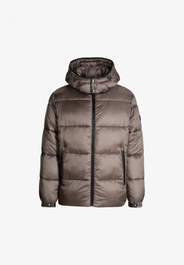 Зимняя куртка