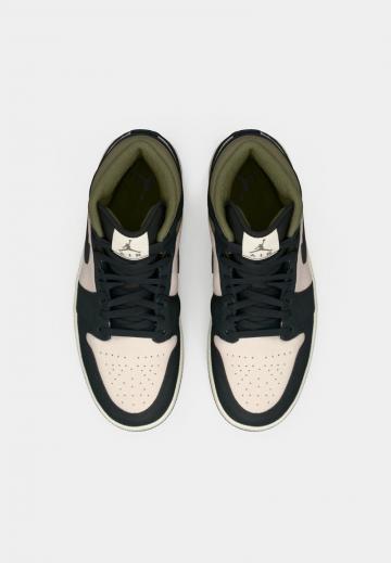 Высокие кеды