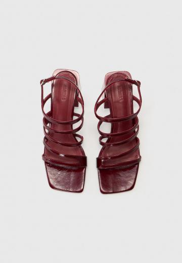 Гандбольные кроссовки