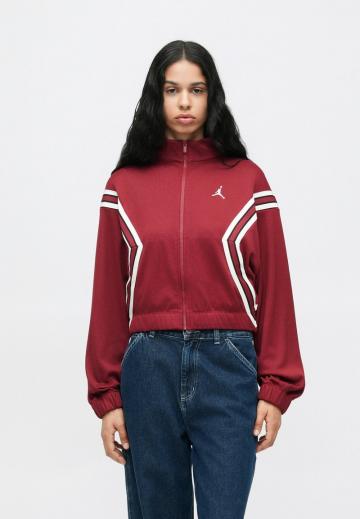 Спортивная куртка