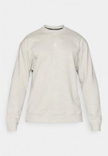 Спортивная кофта