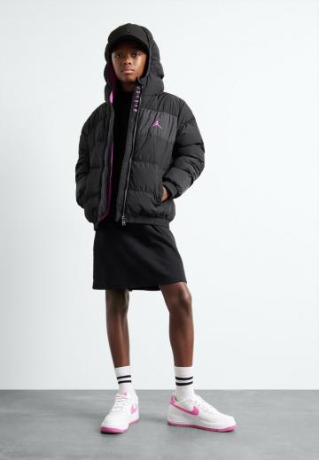 Зимняя куртка