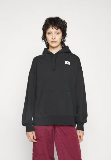 Пуловер с капюшоном