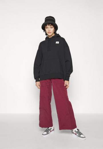 Пуловер с капюшоном